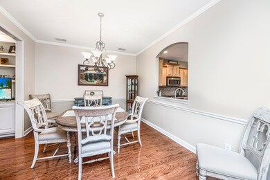 136FreshMeadowsLane06