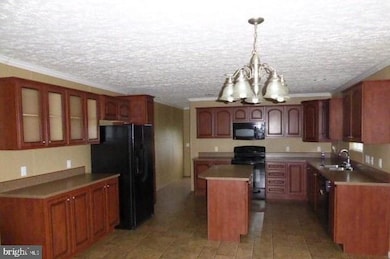 200 Jackson St, Moorefield, WV 26836 - photo 5