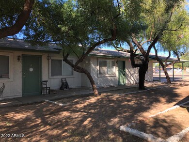 921 Triplex