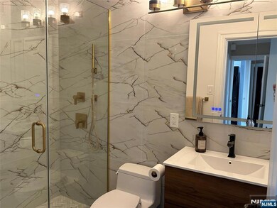 The Colony unit 24C, Fort Lee, NJ 07024 - photo 6