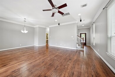 806 Garden Trace Ln, Houston, TX 77018 - photo 4