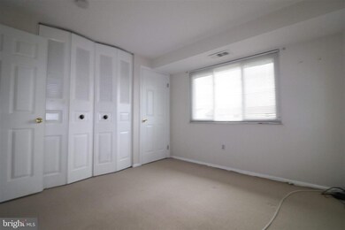 19601 Gunners Branch Rd unit 10131, Germantown, MD 20876 - photo 6