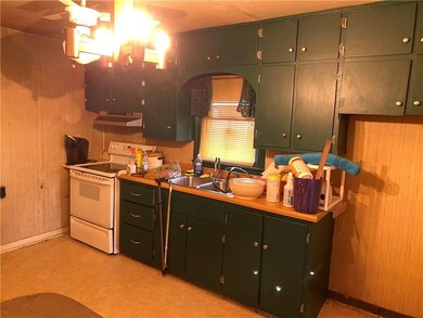 3025 15th St, Columbus, IN 47201 - photo 5