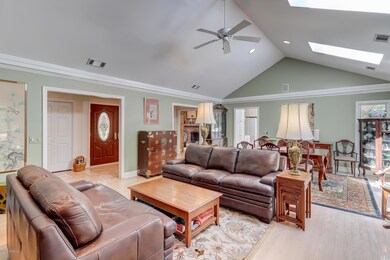 14 Cat Brier Lane_LuxImg_0111
