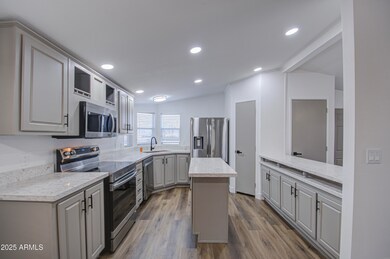Kitchen 4