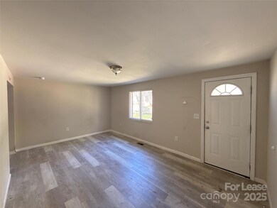 2700 Capitol Dr unit 1, Charlotte, NC 28208 - photo 2