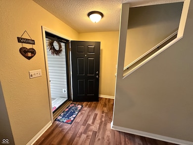 6211 E Ayrshire Cir, Camby, IN 46113 - photo 4