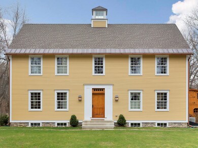 39 Midbrook Ln, Old Greenwich, CT 06870 - photo 2