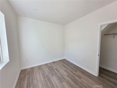 11572 1/2 Amboy Ave, San Fernando, CA 91340 - photo 6