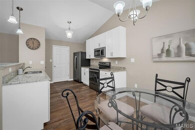 139 Brookview Way Dr, O Fallon, MO 63366 - photo 4