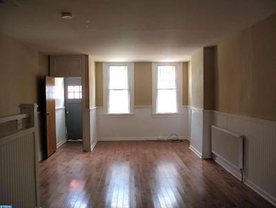 2224 Gerritt St, Philadelphia, PA 19146 - photo 2