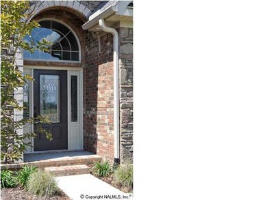 STUNNING GRAND ENTRYWAY WELCOMES YOU HOME