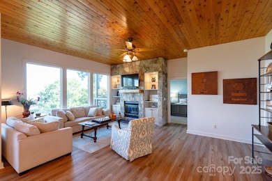 114 Slickrock Rd unit C/3, Burnsville, NC 28714 - photo 3