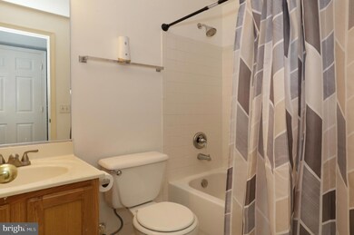 13576 Filly Ct, Gainesville, VA 20155 - photo 6