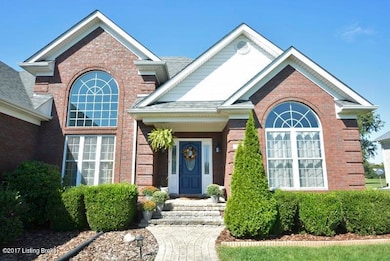 423 Blackberry Cir, Mount Washington, KY 40047 - photo 2