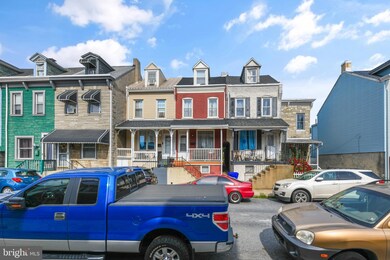 1551 Moss St, Reading, PA 19604 - photo 5