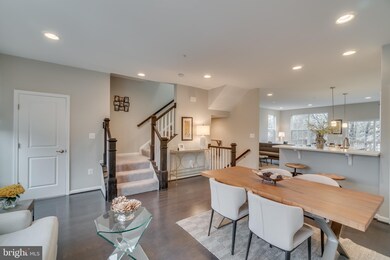 714 Maury Ave, Oxon Hill, MD 20745 - photo 6