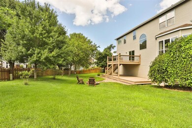 Two decks for entertaining!
