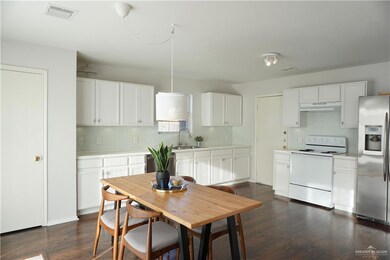 3503 Jackie St, Edinburg, TX 78539 - photo 6