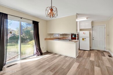 1013GlenleaDriveInterior-5