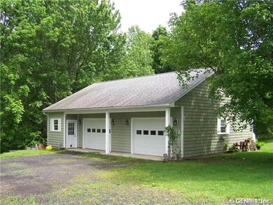 Garage.
