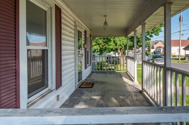 200 Lark St, Bristol, TN 37620 - photo 4
