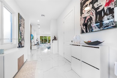 2756 SW 34th Ct unit B, Miami, FL 33133 - photo 4