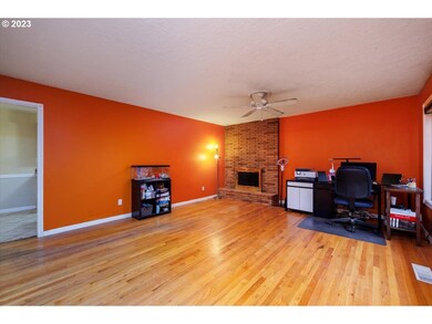 16880 Tracy Ave, Lake Oswego, OR 97035 - photo 4