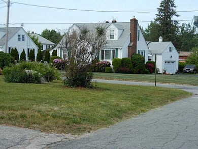 88 Clemence St, Cranston, RI 02920 - photo 5