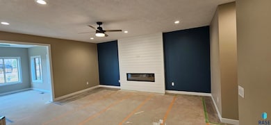 2403 E Joshua Cir, Sioux Falls, SD 57108 - photo 2