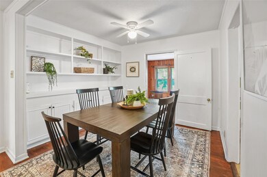 613 SW 3rd St, Grand Prairie, TX 75051 - photo 2