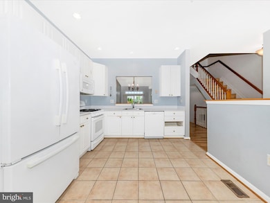 2632 Cameron Way, Frederick, MD 21701 - photo 5