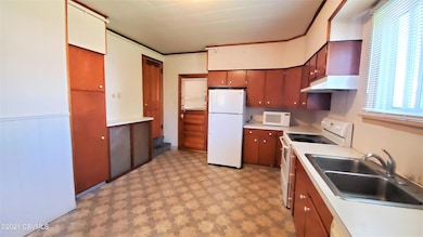 115 E 3rd St, Bloomsburg, PA 17815 - photo 7