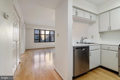 The Richmond Condominiums unit 210, Washington, DC 20036 - photo 4