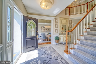 10896 Hunter Gate Way, Reston, VA 20194 - photo 6