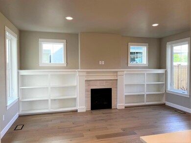 1662 SW Black Butte Ct, Redmond, OR 97756 - photo 4