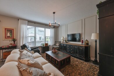 13354 Saxony Blvd W, Fishers, IN 46037 - photo 2