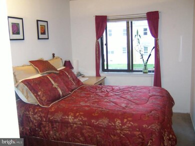 728 Putnam Blvd unit 15A, Wallingford, PA 19086 - photo 2