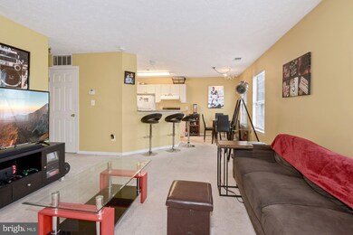 8015 Lantern Ct unit 113, Manassas, VA 20109 - photo 7
