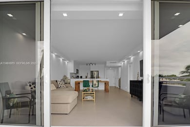 Seacoast 5700 unit 3J, Miami Beach, FL 33140 - photo 6