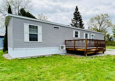 545 Elm St unit 6, Milford, NH 03055 - photo 2