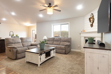 2101 E Ravine Rd, Enoch, UT 84721 - photo 5