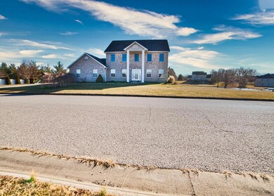 918 Bay Pointe Dr, Freeburg, IL 62243 - photo 7