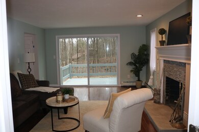 230 North St, Upton, MA 01568 - photo 5