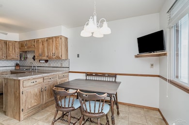 9150 Greenway Blvd unit M 199, Saginaw, MI 48609 - photo 5