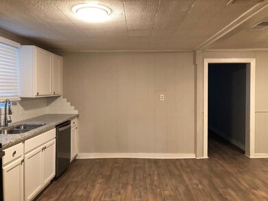 1310 S 5th St, Bonham, TX 75418 - photo 5