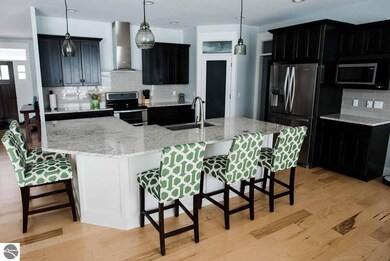 13543 S Bahia Vista Dr, Traverse City, MI 49684 - photo 5