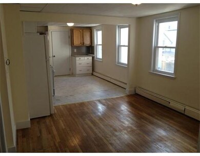 137 Willow St unit 2, Cambridge, MA 02141 - photo 3