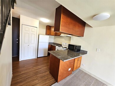 The Hausten unit 905, Honolulu, HI 96826 - photo 4