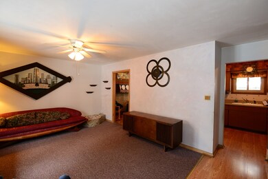 1921 S Tures Ln, Des Plaines, IL 60018 - photo 4